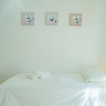 Isa Airport Apartmanhotel Fiumicino